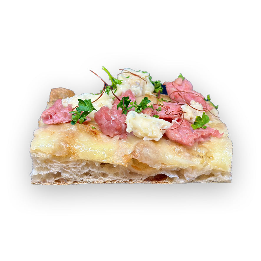 Trancio di pizza luganighetta, gorgonzola, fior di latte